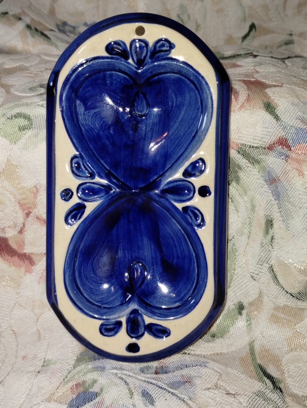 Vintage Stoneware Double Spoon Rest Blue Hearts 1996 - THT /  7" X 4"